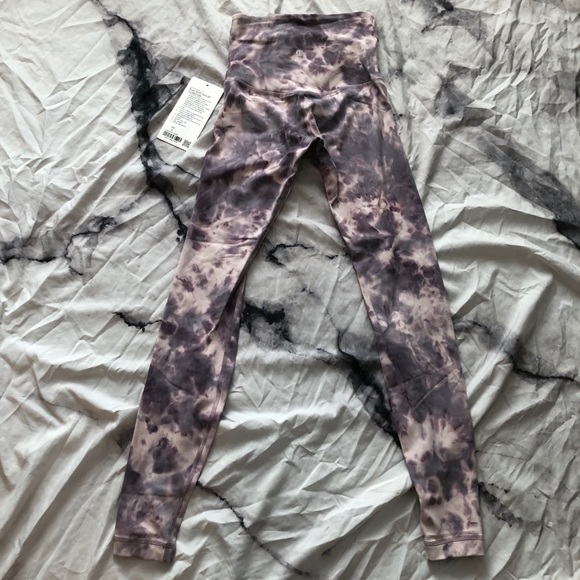 NWT Lulu Align Diamond Dye Criss Cross Leggings - Picture 6 of 7